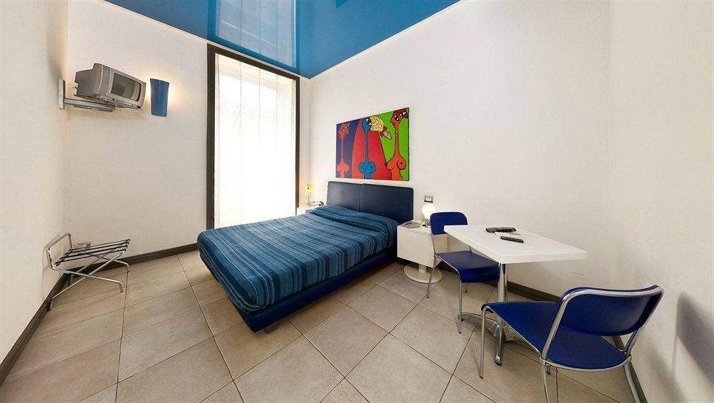 Bed & Breakfast Caracciolo 10 Napels